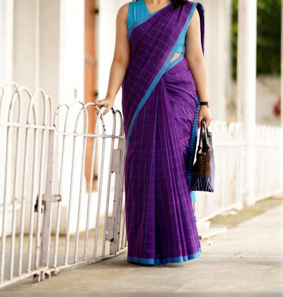 MC-001: Manjuri Check Saree