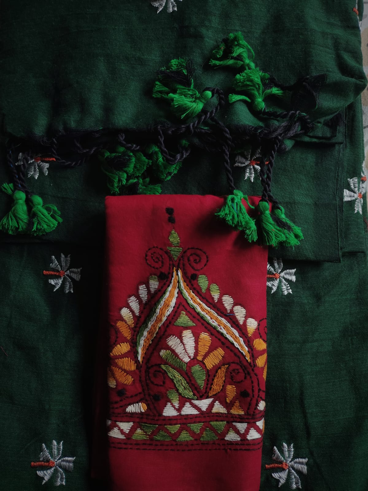 HKC-SS05: Handloom Khadi-Cotton Shiuli Saree