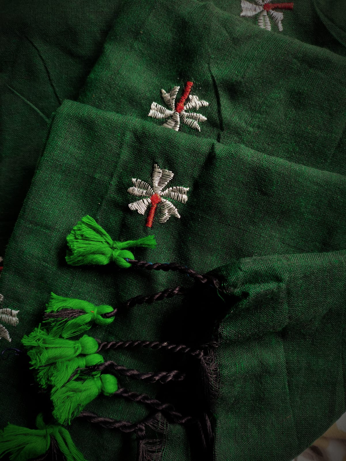 HKC-SS05: Handloom Khadi-Cotton Shiuli Saree