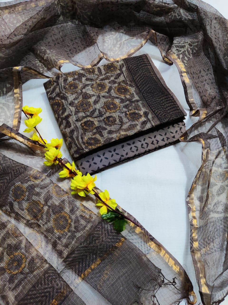 KD-HBPRINT-3PC-015: Hand Block Print Kota Doria Suit Set with Dupatta & Cotton Bottom – Traditional 3-Piece Suit