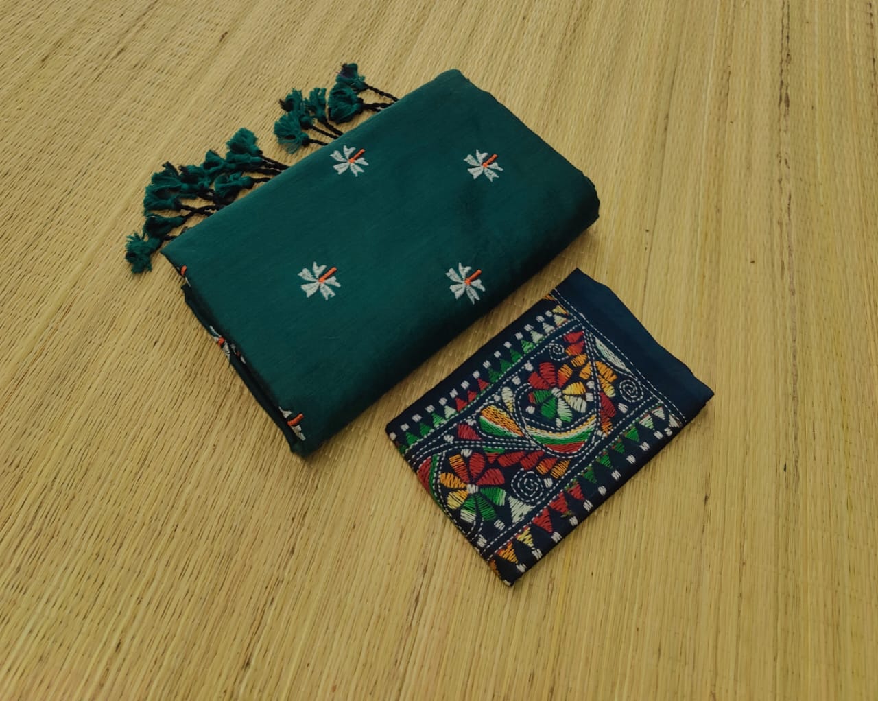 HKC-SS02: Handloom Khadi-Cotton Shiuli Saree