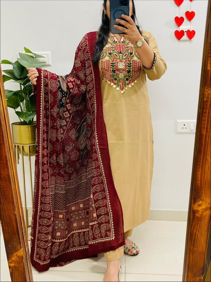 BLV-K-HC-SD-001: Heavy cotton Kurti Set with Dupatta