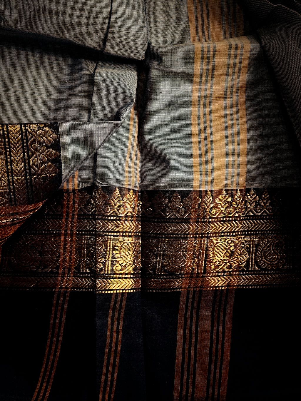 CH-CHAYA: Charcoal Grey Chettinad Cotton Saree