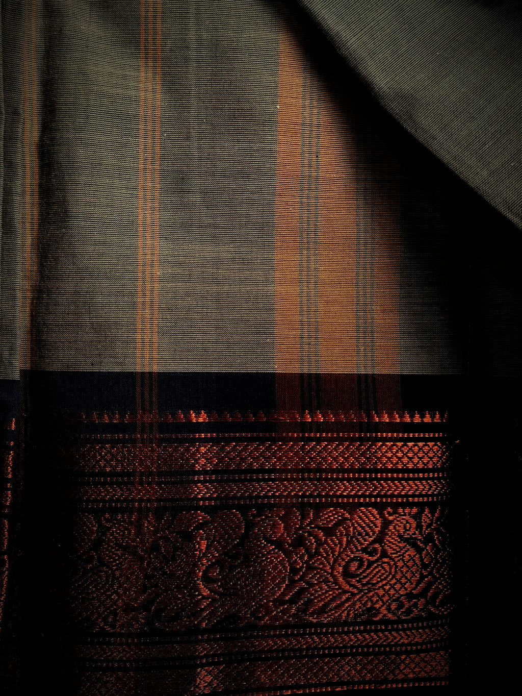 CH-DHRITI: Graphite Grey Chettinad Cotton Saree